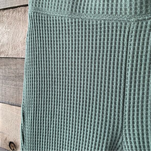Aerie Women's Waffle High Waisted Flare Pant Lounge Leggings Olive Fun Green - Picture 6 of 10
